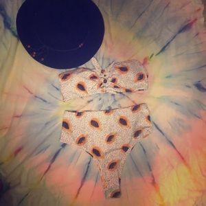 Medium Zaful papaya two piece